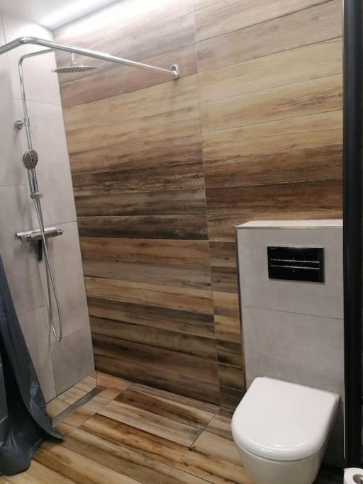 Erdvi Studija Spacious Studio Apartment Self Check In Wilno Zewnętrze zdjęcie